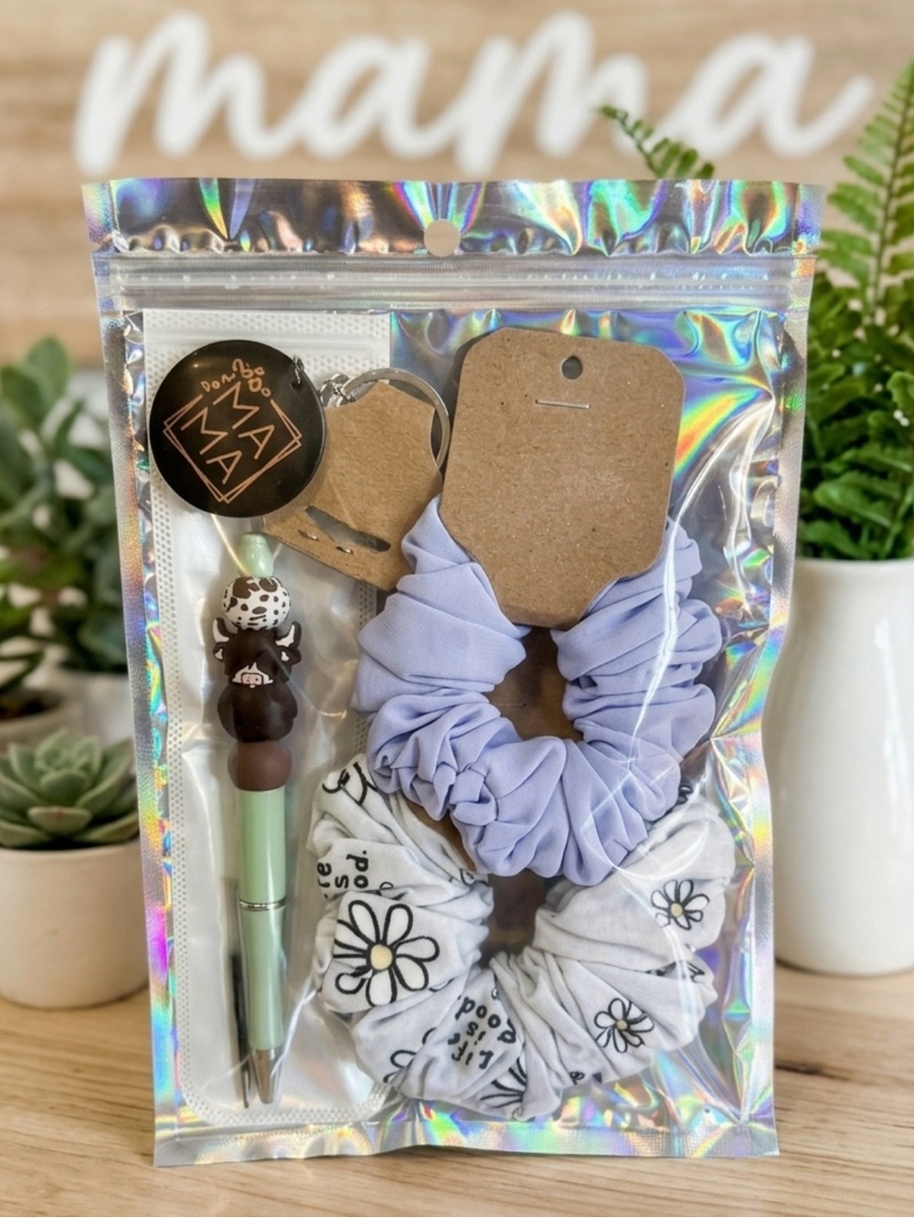 Handmade Scrunchie & Pen Gift Set - Lavender & White Daisy $42 Value